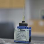 میکروسوییچ انتنی اشنایدر مدل XCK-M